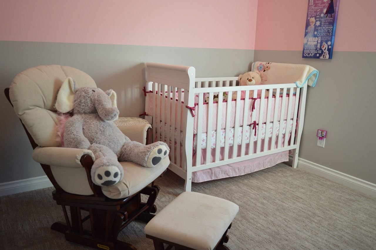 Jak umeblować pokój przed przyjściem dziecka?