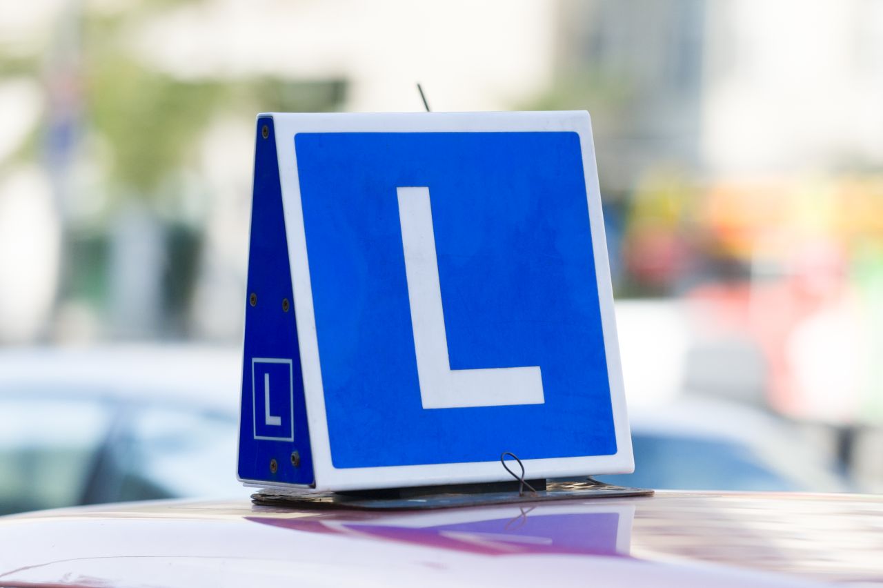 Kurs na prawo jazdy – ile trwa i co obejmuje?
