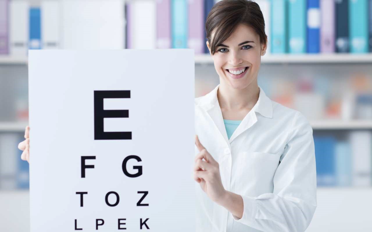 Okulista, optyk, optometrysta – kogo wybrać?
