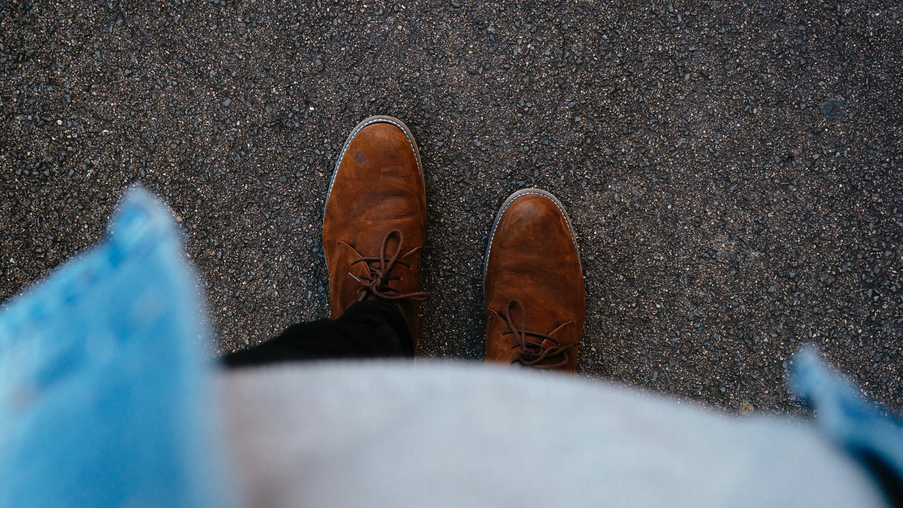 Eleganckie i wygodne – jakie buty powinien posiadać każdy mężczyzna?